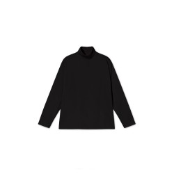 Soft Cubic Turtleneck Top