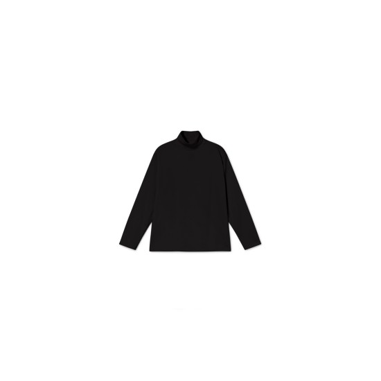 Soft Cubic Turtleneck Top